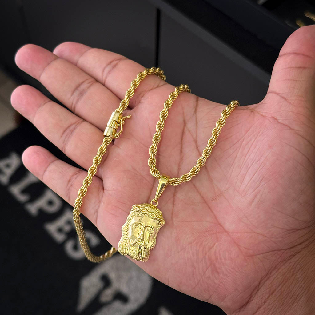 Corrente Baiana 5mm e Pingente Rosto de Cristo Banhado a Ouro 18K