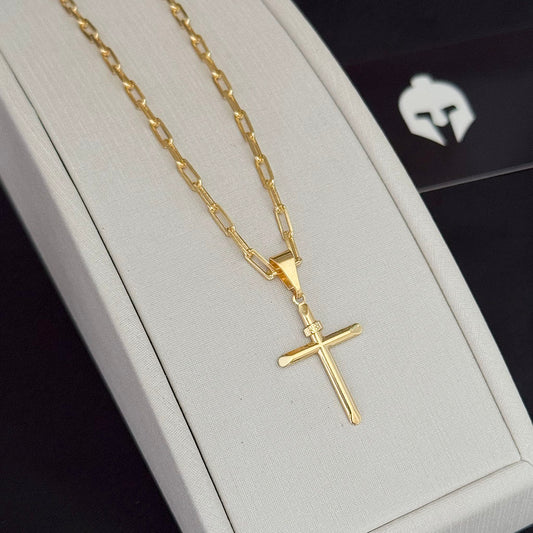 Corrente Cadeado Alongado 3mm e Pingente Cruz Inri Banhado a Ouro 18K