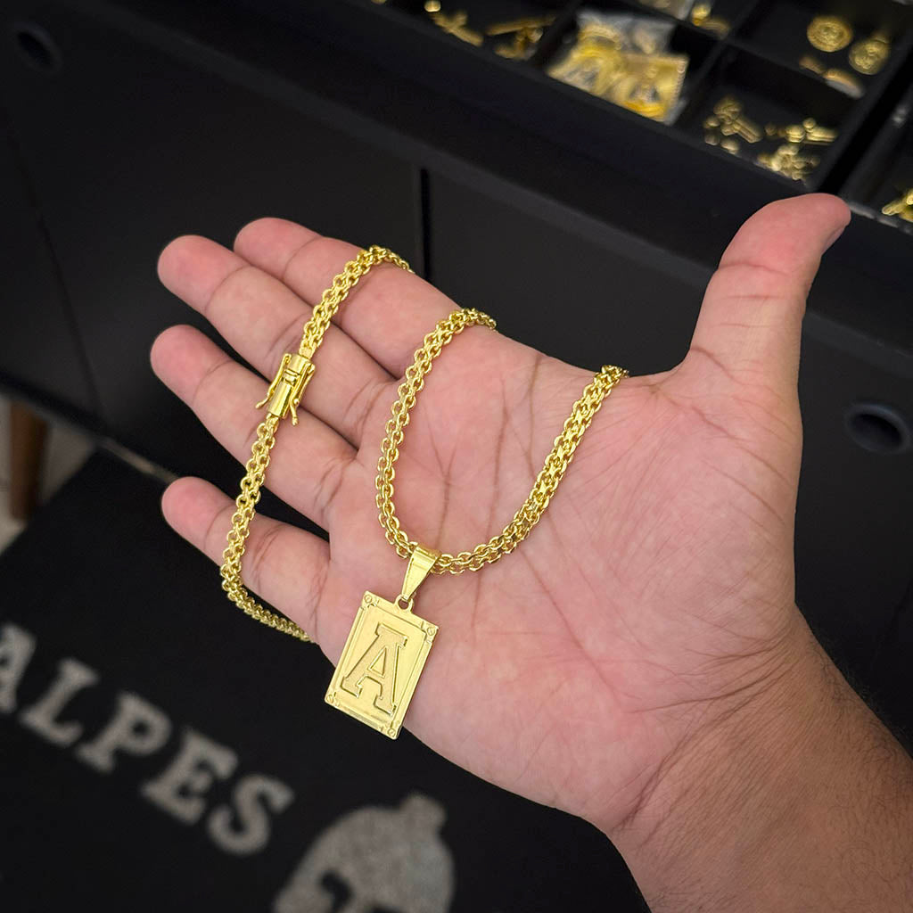 Corrente Cadeado Duplo 6mm e Pingente Letra Banhado a Ouro 18K