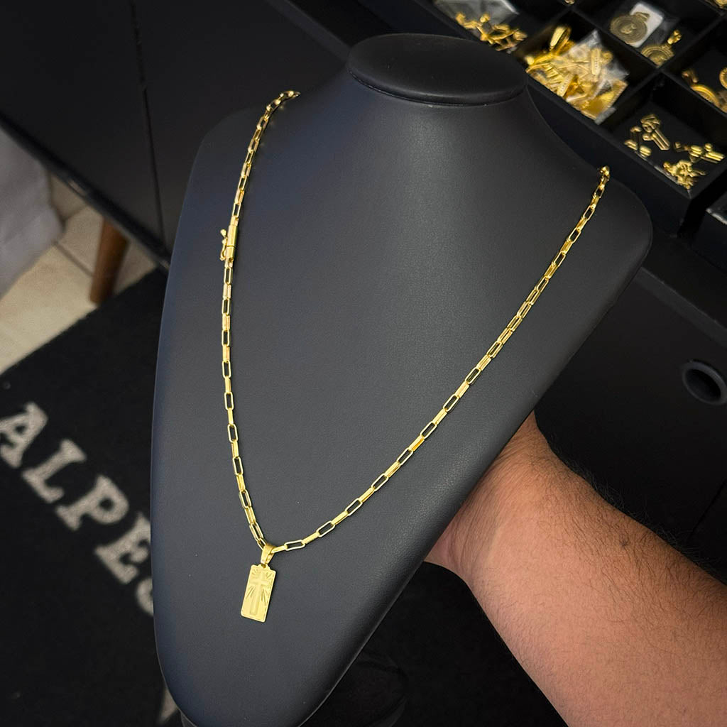 Corrente Elo Alongado 4mm e Pingente Placa Cruz Banhado a Ouro 18K