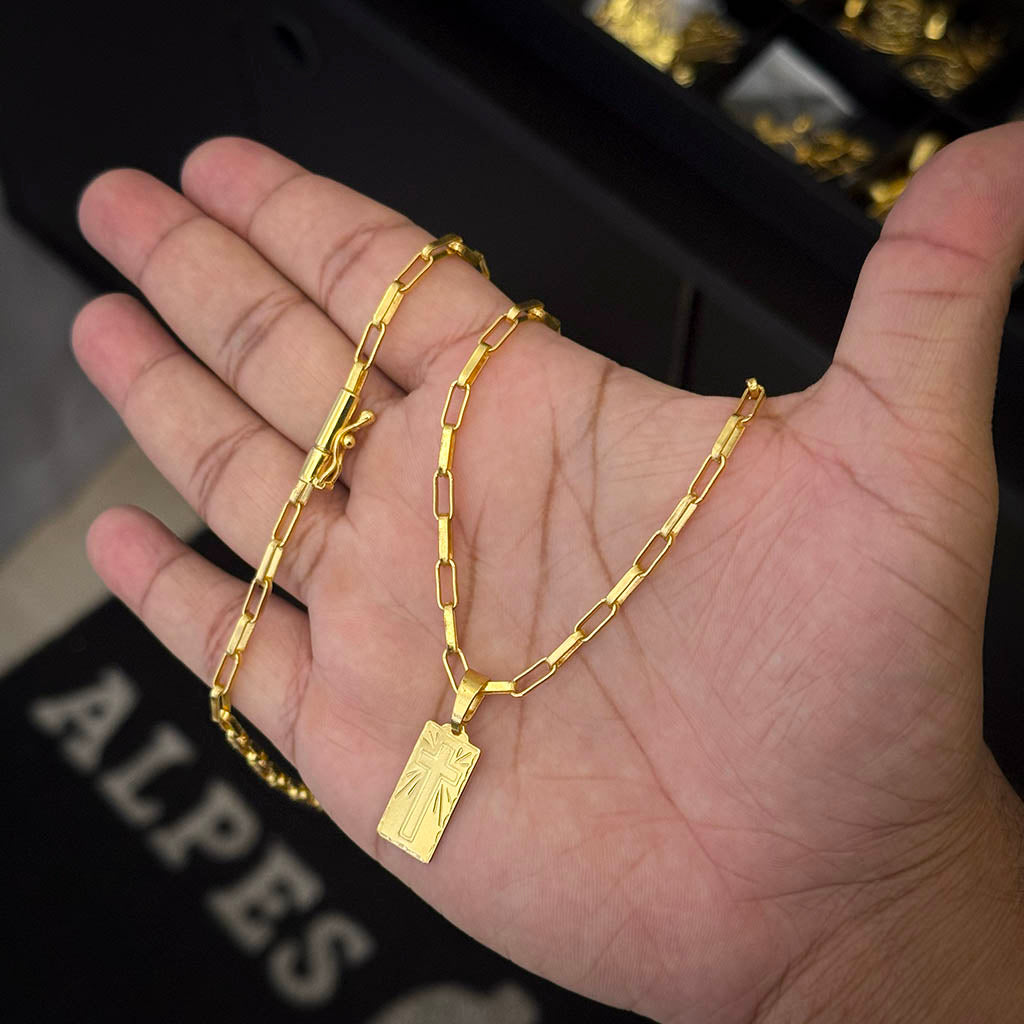 Corrente Elo Alongado 4mm e Pingente Placa Cruz Banhado a Ouro 18K