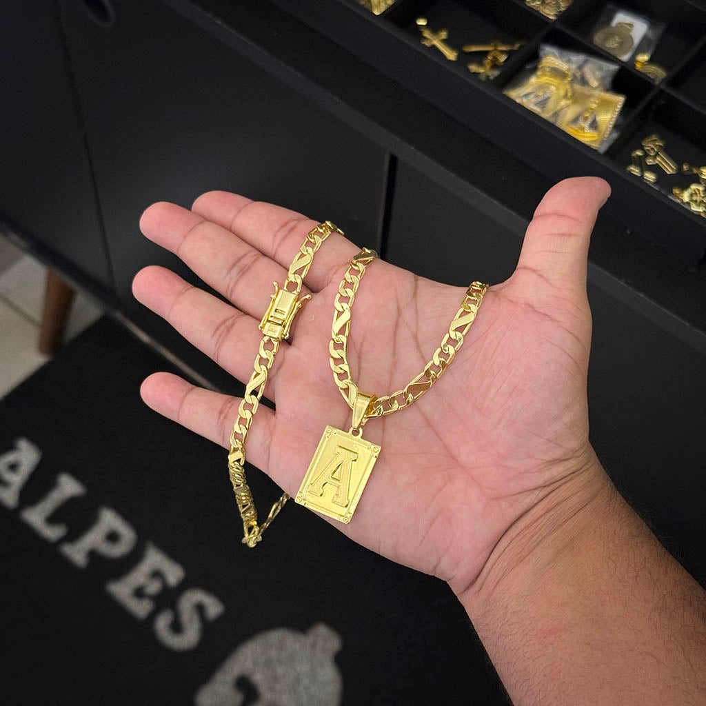 Corrente Friso S 3x1 5mm e Pingente Letra Banhado a Ouro 18K