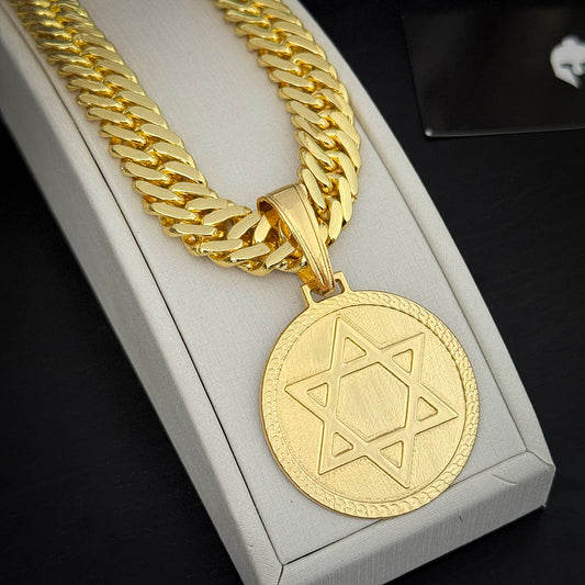 Corrente Grumet 13mm e Pingente Estrela de Davi Banhado a Ouro 18K