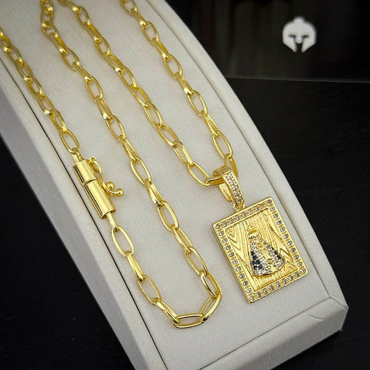 Corrente Meia Cana 4mm e Pingente Plaquinha N. Sra. Aparecida Banhado a Ouro 18K
