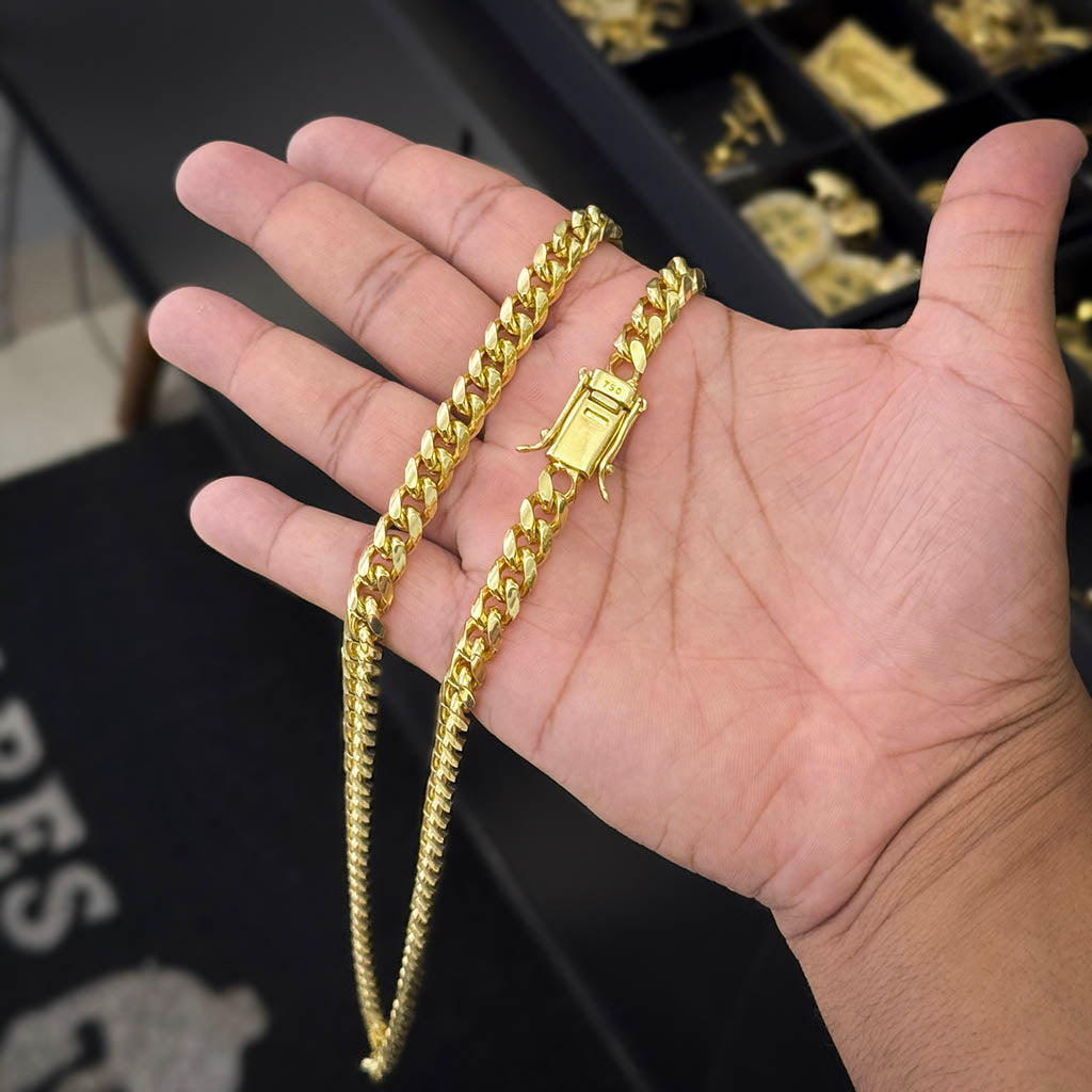 Corrente Cuban 10mm Banhado a Ouro 18K