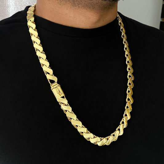 Corrente Friso S 13mm Banhada a Ouro 18K