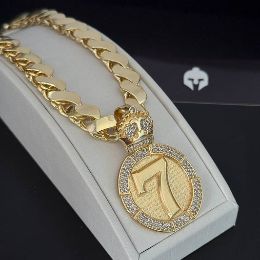 Corrente Friso S 13mm e Pingente 7 Cravejado Banhado a Ouro 18K