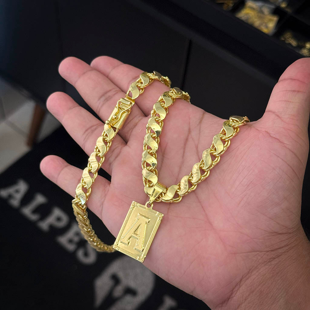 Corrente Friso S 8mm e Pingente Letra Banhado a Ouro 18K