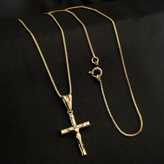 Corrente Veneziana 1mm e Pingente Crucifixo Clássico Banhado a Ouro 18K