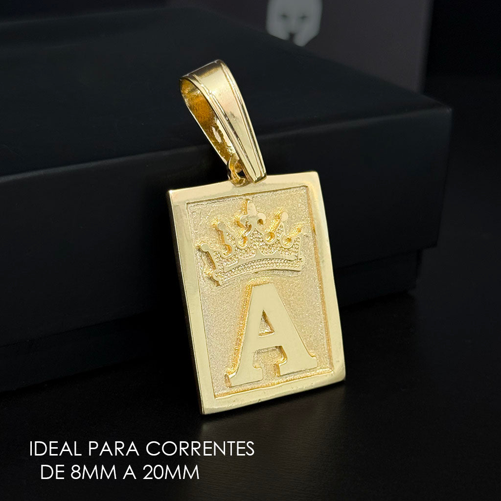 Pingente Letra Coroa Banhado a Ouro 18K