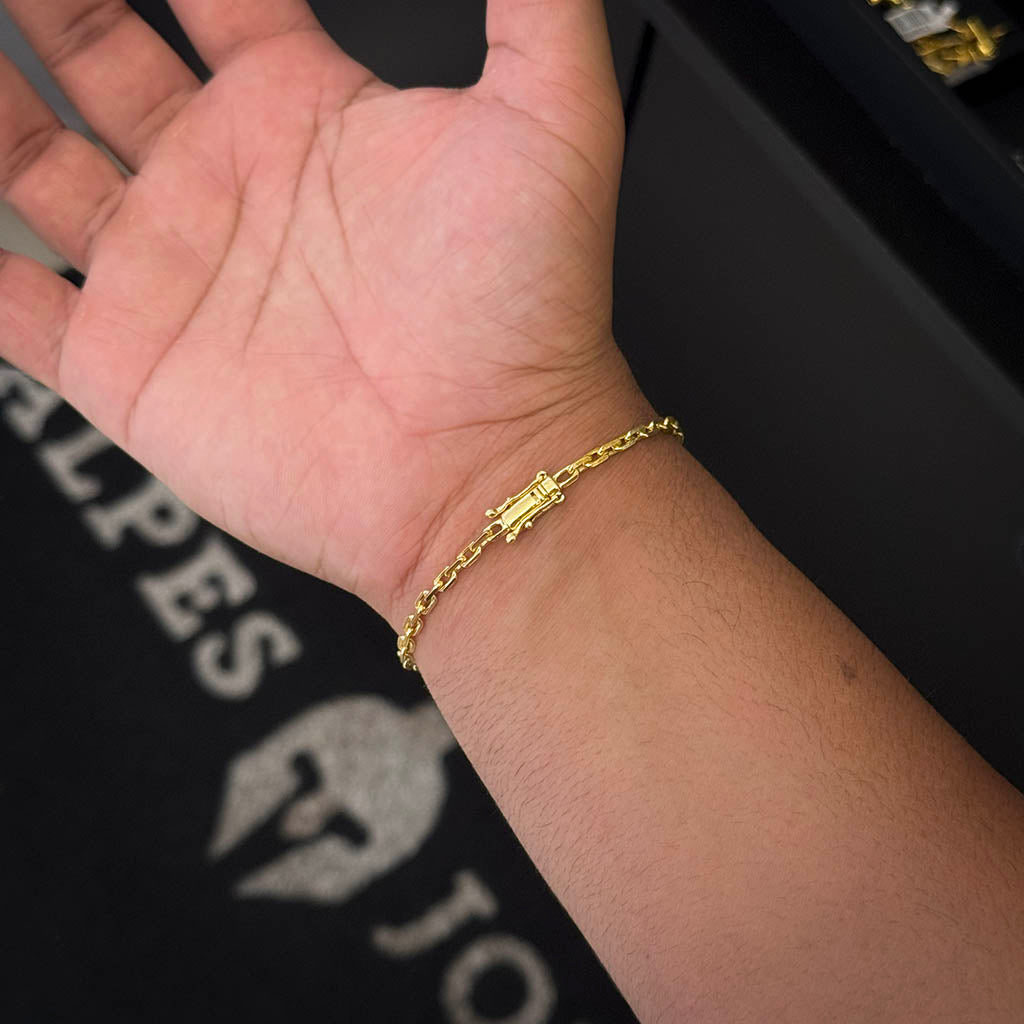 Pulseira Cadeado 3mm Banhado a Ouro 18K