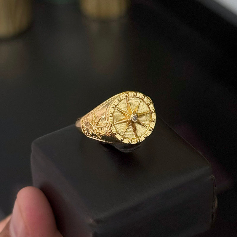 Anel Rosa dos Ventos Banhado a Ouro 18K