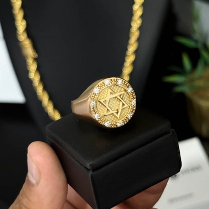 Anel Estrela de Davi Cravejado Banhado a Ouro 18K