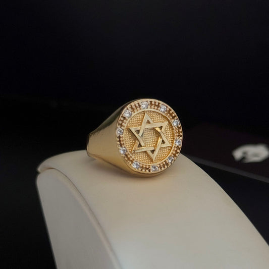 Anel Estrela de Davi Cravejado Banhado a Ouro 18K