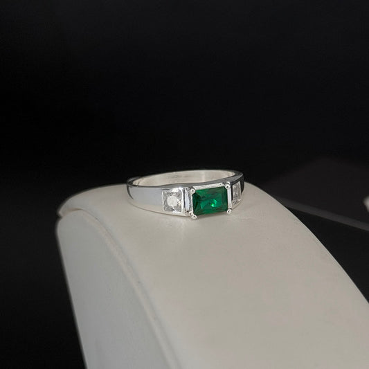 Anel Pedra Verde Vintage Banhado a Prata