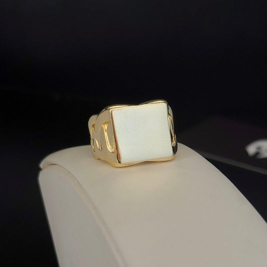 Anel Quadrado Trança Lateral Banhado a Ouro 18K