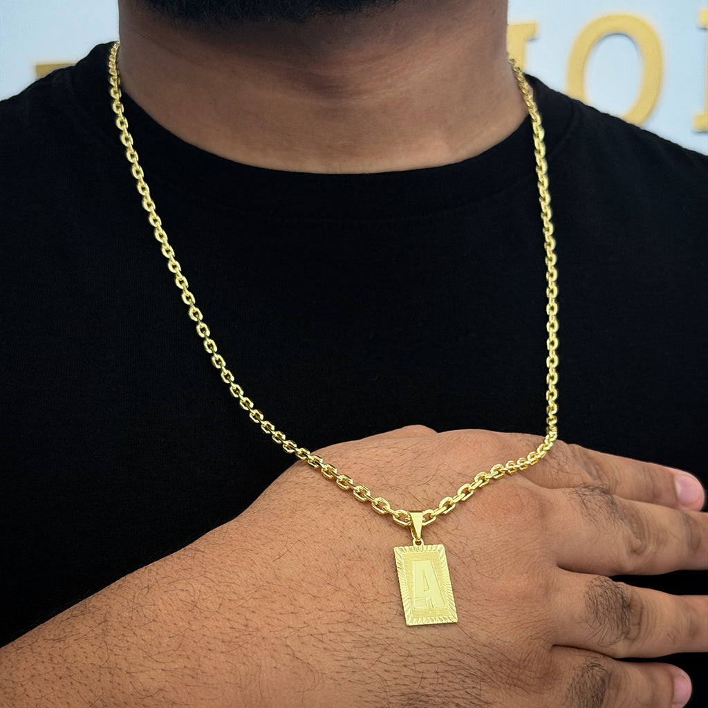 Corrente Cadeado 3mm e Pingente Letra Banhado a Ouro 18K