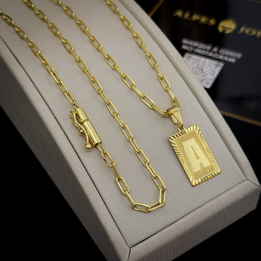 Corrente Cadeado Alongado 3mm e Pingente Letra Banhado a Ouro 18K