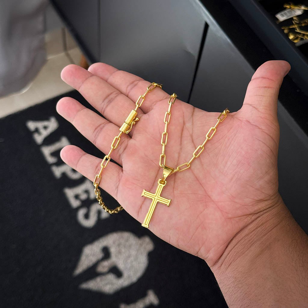 Corrente Cadeado Alongado 4mm e Pingente Cruz Banhado a Ouro 18K