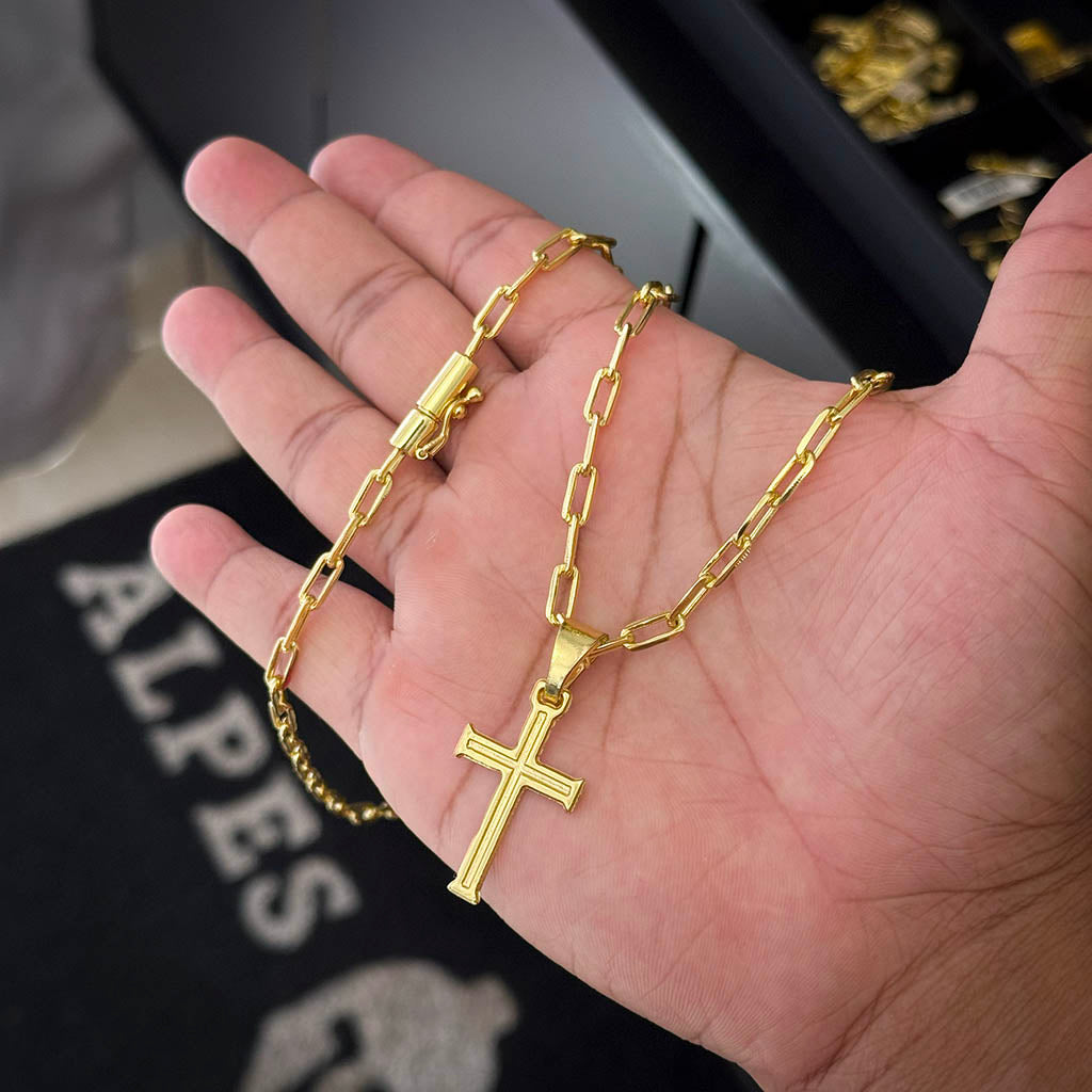 Corrente Cadeado Alongado 4mm e Pingente Cruz Banhado a Ouro 18K