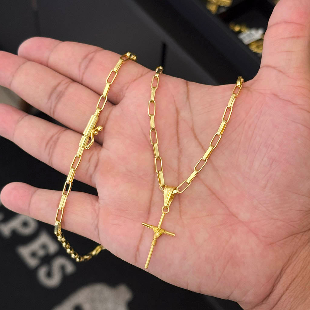 Corrente Elo Alongado 4mm e Pingente Cruz Amarrada Banhado a Ouro 18K