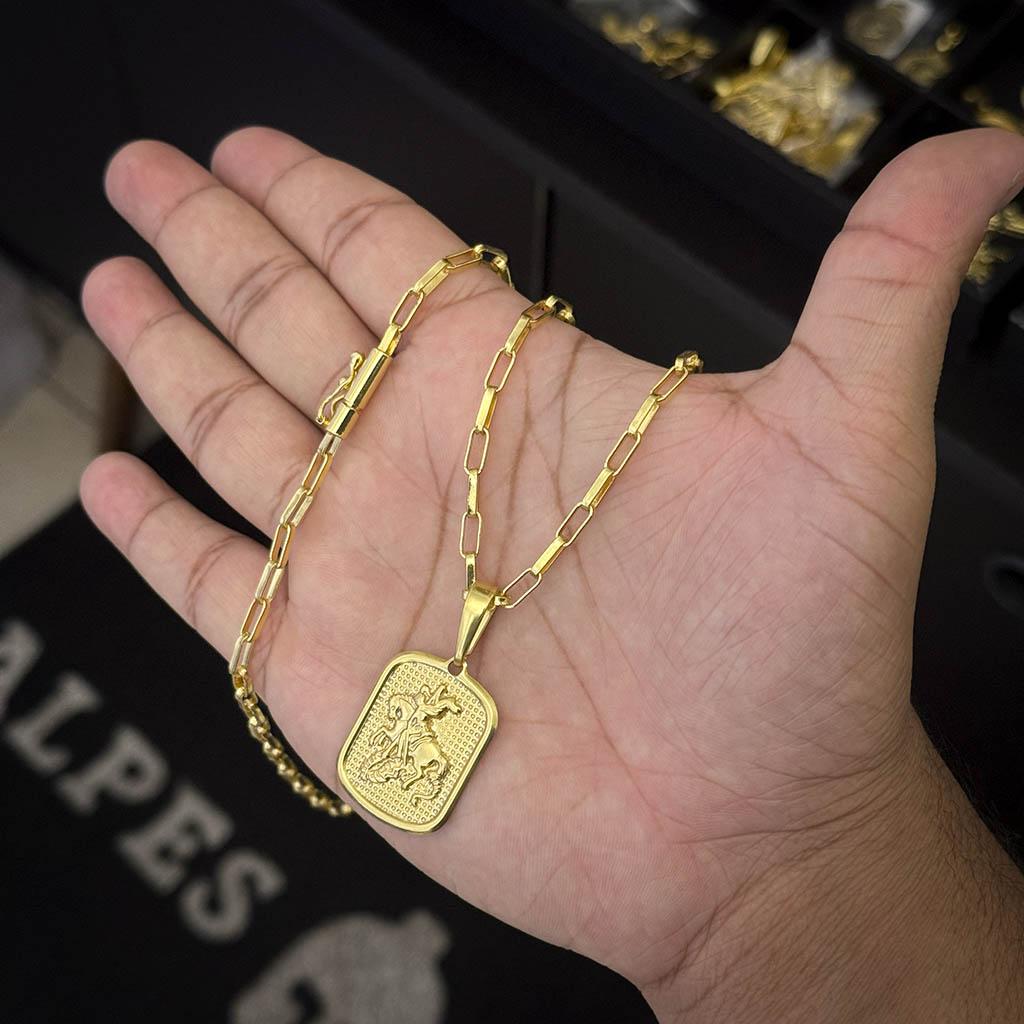 Corrente Elo Alongado 4mm e Pingente Placa São Jorge Banhado a Ouro 18K