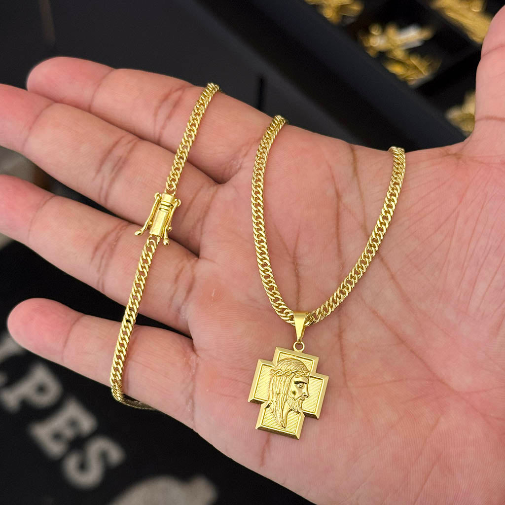 Corrente Grumet 3mm e Pingente Face de Cristo Perfil Banhado a Ouro 18K