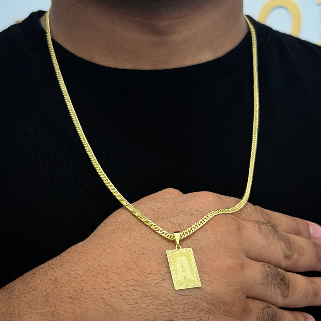 Corrente Grumet 3mm e Pingente Letra Banhado a Ouro 18K