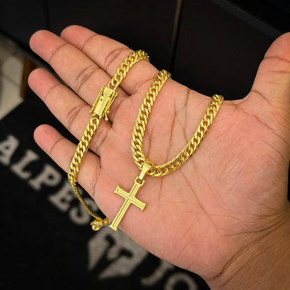 Corrente Grumet 7mm e Pingente Cruz Banhado a Ouro 18K
