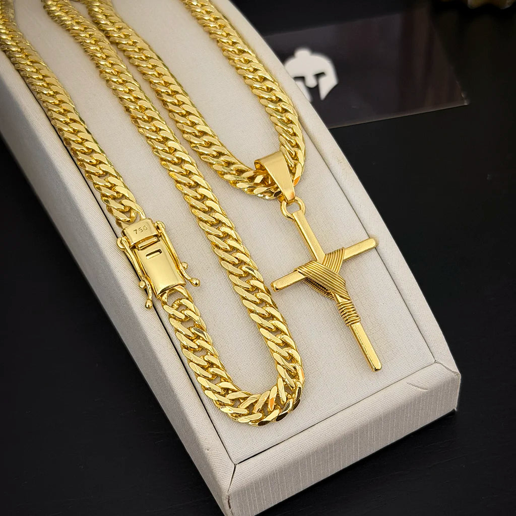 Corrente Grumet 7mm e Pingente Cruz Fio Banhado a Ouro 18K