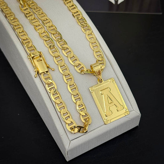 Corrente Piastrini 6mm e Pingente Letra Banhado a Ouro 18K