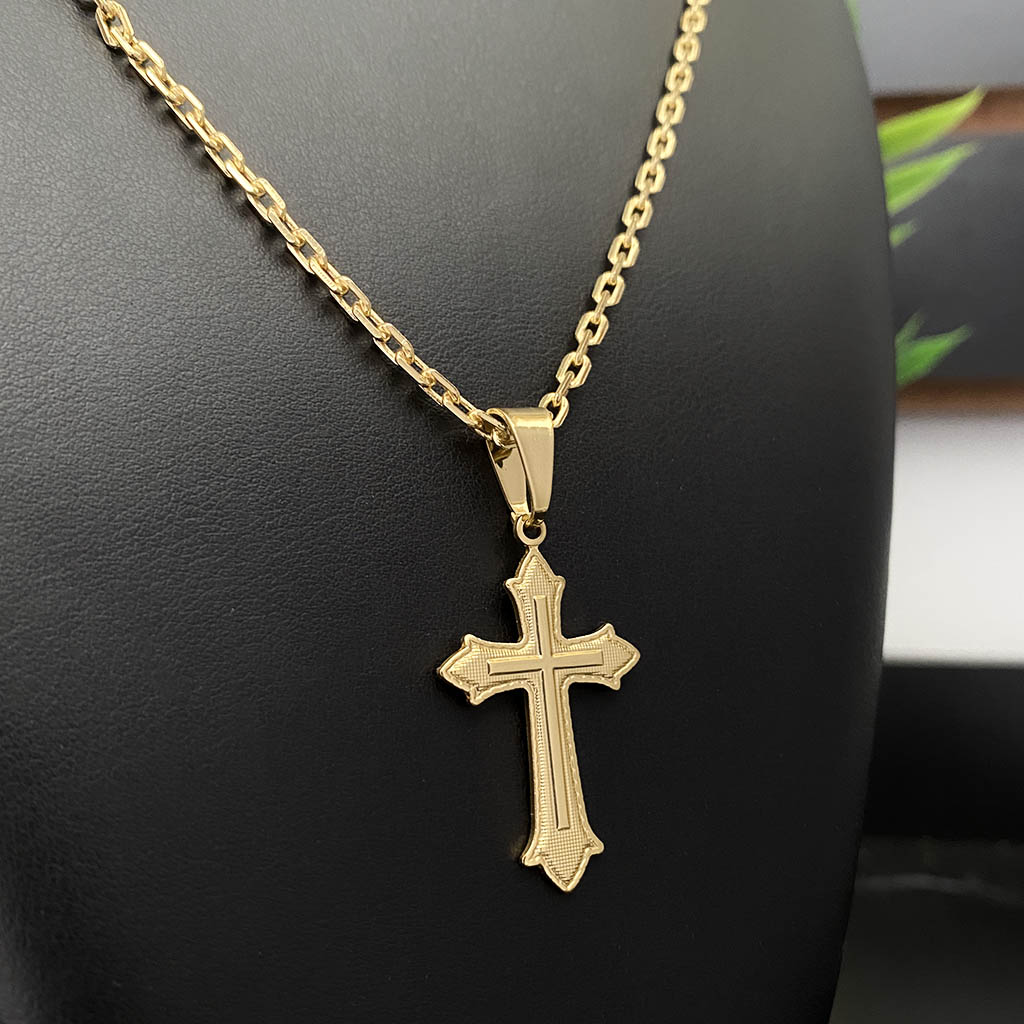 Corrente Cadeado 2mm e Pingente Cruz Relevo Banhado a Ouro 18K