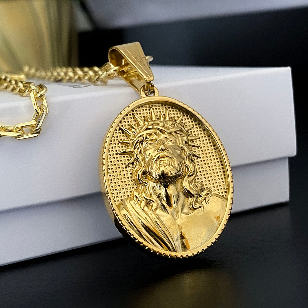 Corrente Cadeado 4mm e Pingente Cristo Com Coroa Banhado a Ouro 18K