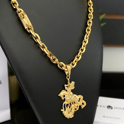 Corrente Cadeado 8mm e Pingente São Jorge 3D Banhado a Ouro 18K