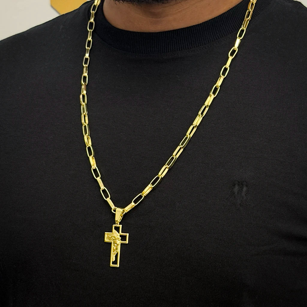 Corrente Elo Alongado 5mm e Pingente Cruz Rosto de Cristo Vazada Banhado a Ouro 18K