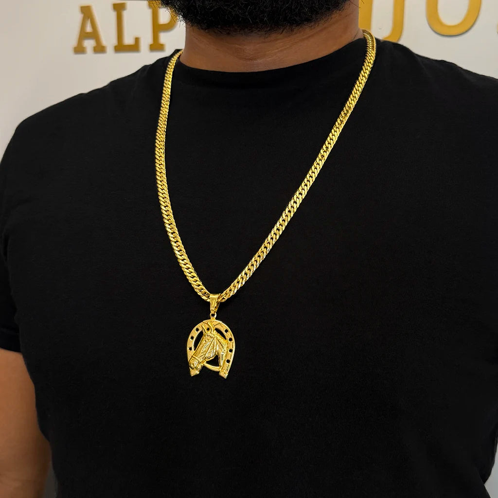 Corrente Grumet 7mm e Pingente Cavalo Banhado a Ouro 18K