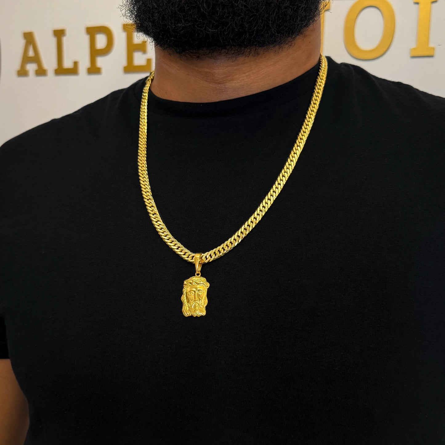 Corrente Grumet 7mm e Pingente Face de Jesus Banhado a Ouro 18K