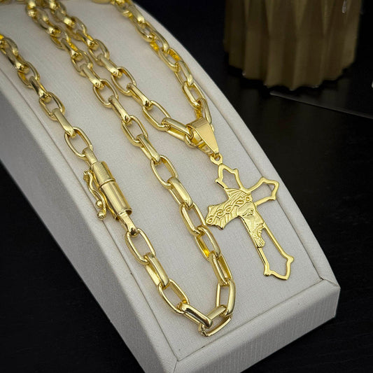 Corrente Meia Cana 6mm e Pingente Cruz Ponta com Face de Cristo Banhado a Ouro 18K