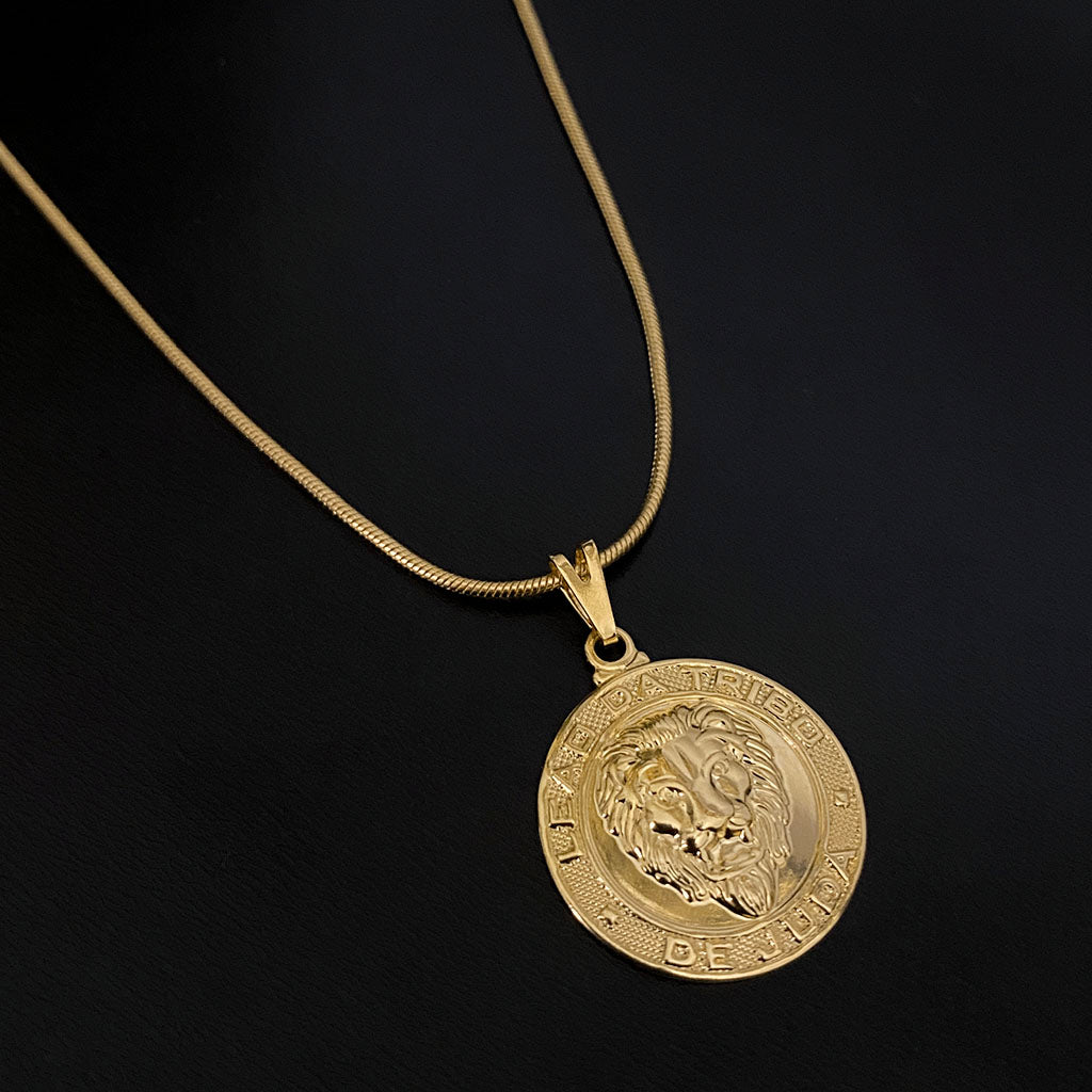 Corrente Rabo de Rato 1mm e Pingente Leão de Judá Banhado a Ouro 18K