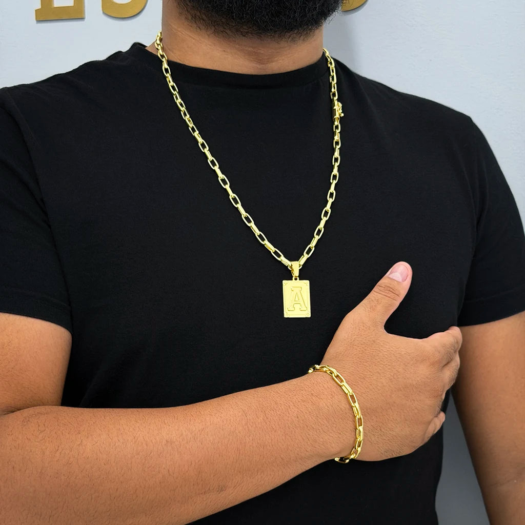 Corrente e Pulseira Meia Cana 6mm e Pingente Letra Banhado a Ouro 18K