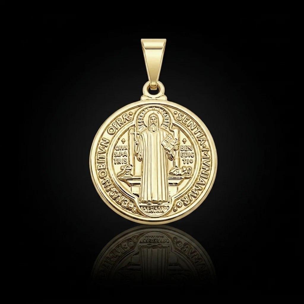 Pingente São Bento (PP) Banhado a Ouro 18K