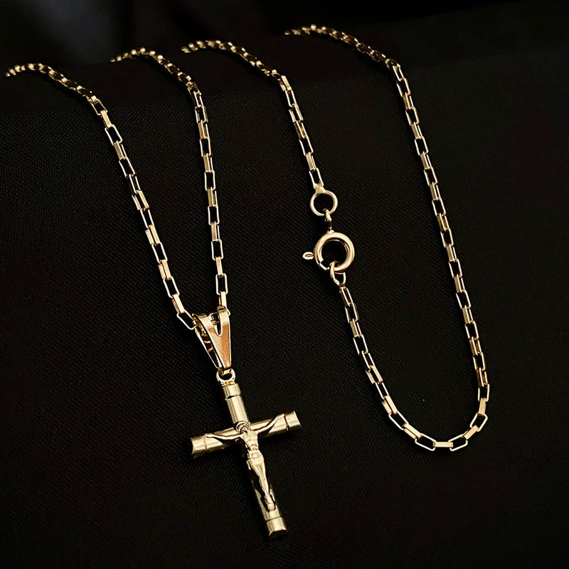 Corrente Tijolinho 1mm e Pingente Crucifixo Clássico Banhado a Ouro 18K