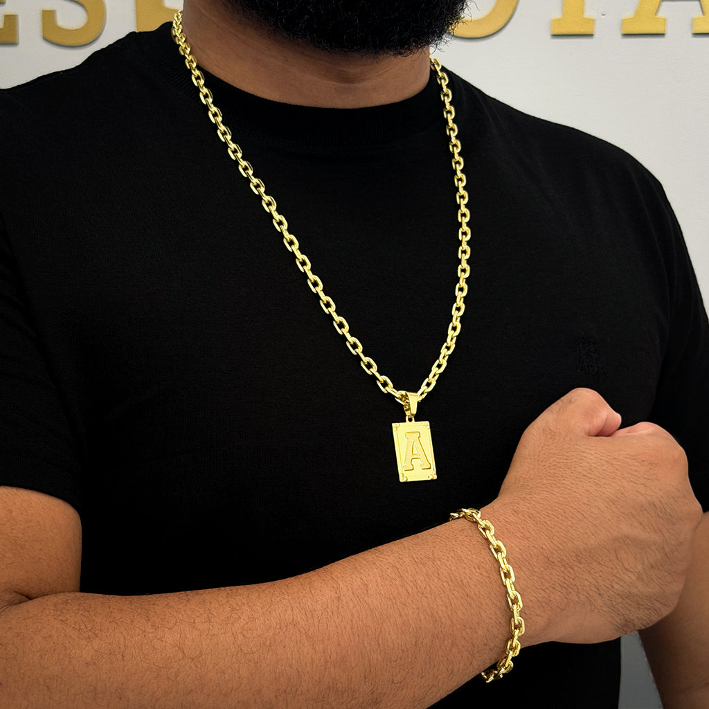 Kit Corrente e Pulseira Cadeado 6mm e Pingente Letra Banhado a Ouro 18K