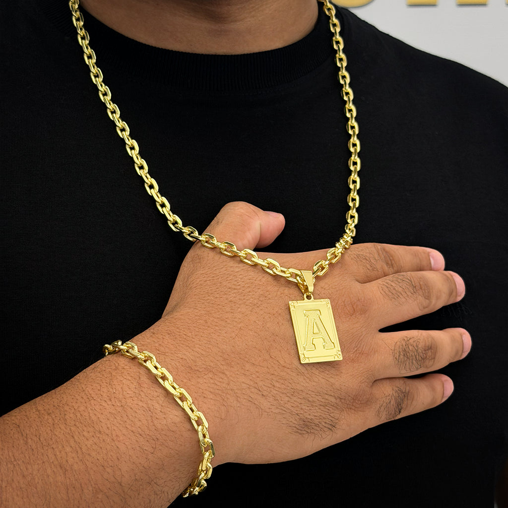 Kit Corrente e Pulseira Cadeado 6mm e Pingente Letra Banhado a Ouro 18K