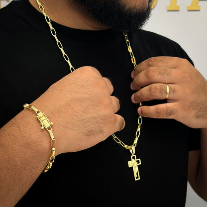 Kit Corrente e Pulseira Elo Alongado 5mm e Pingente Cruz Rosto Banhado a Ouro 18K