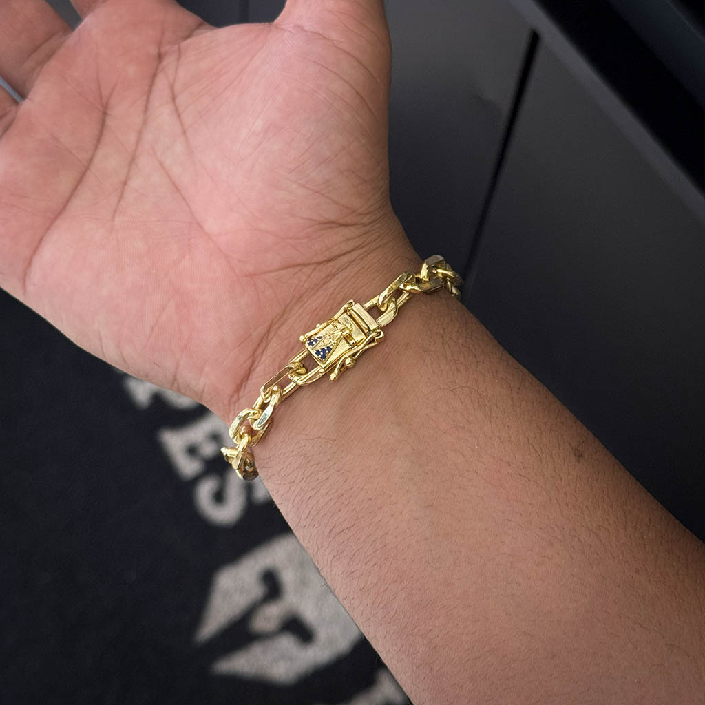 Pulseira Cadeado 10mm Fecho Nossa Senhora Banhado a Ouro 18K