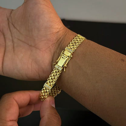 Pulseira Esteira 10mm Cravejada Banhado a Ouro 18K