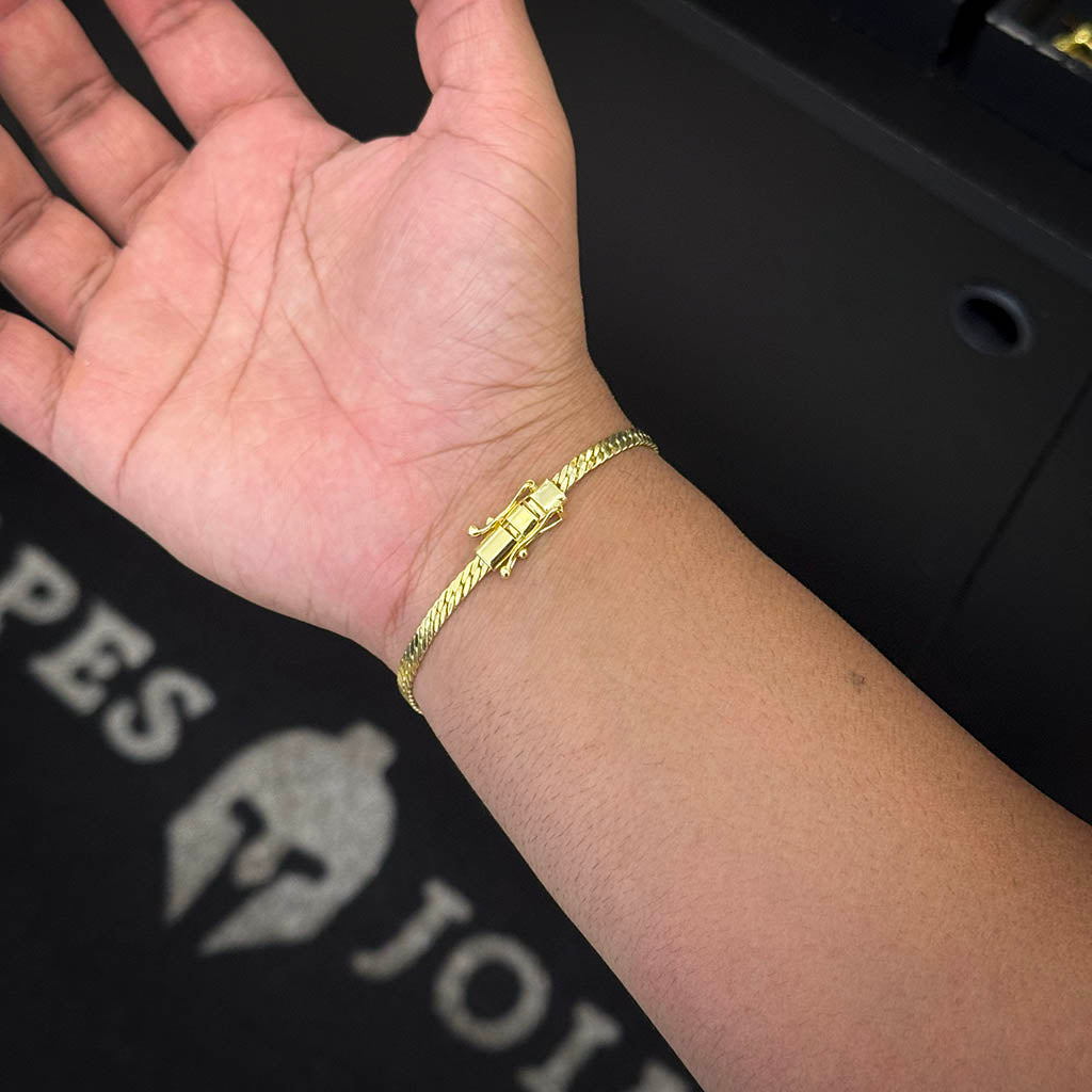 Pulseira Flat 4mm Banhada a Ouro 18K