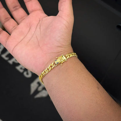 Pulseira Grumet 7mm Fecho Santa Banhado a Ouro 18K