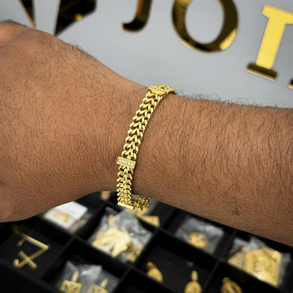 Pulseira Lacraia 8mm Cravejada Banhado a Ouro 18K
